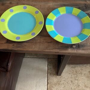 Great condition set of two plastic servers.